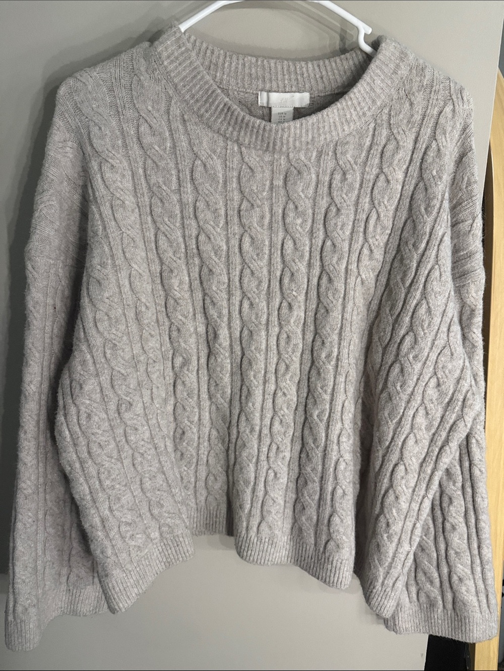 H&M Light Gray Cable Knit Crewneck Sweater